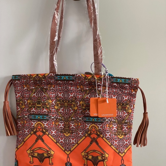 BAG - Picture 2 of 8